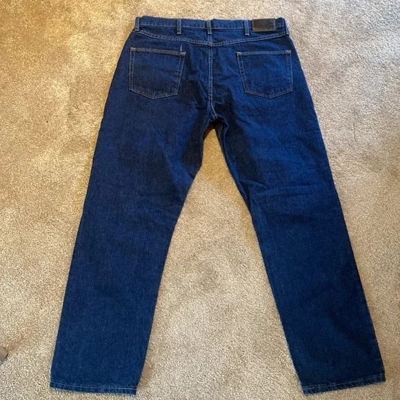 Magellan Outdoors Relaxed Fit Jeans 35MAGNM Blue 38 x 32 - Picture 4 of 6